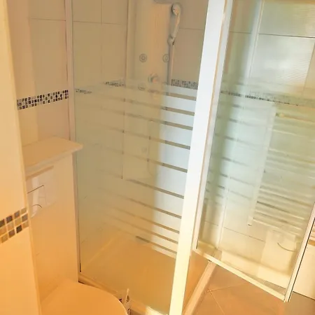Tres Joli T3, 55m2 Climatise Avec Piscine Privee Region Propriano 5 Personnes Apartment Compoli