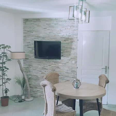 Tres Joli T3, 55m2 Climatise Region Propriano 5 Personnes * Compoli