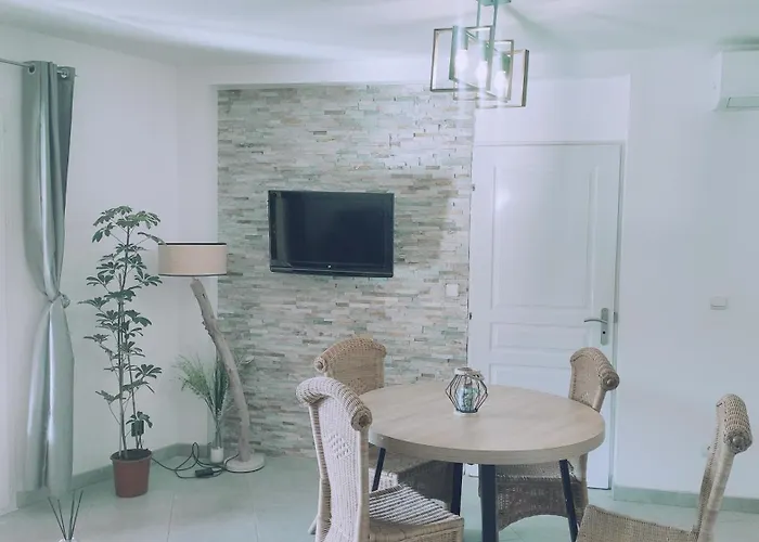 Tres Joli T3, 55m2 Climatise Region Propriano 5 Personnes * Compoli